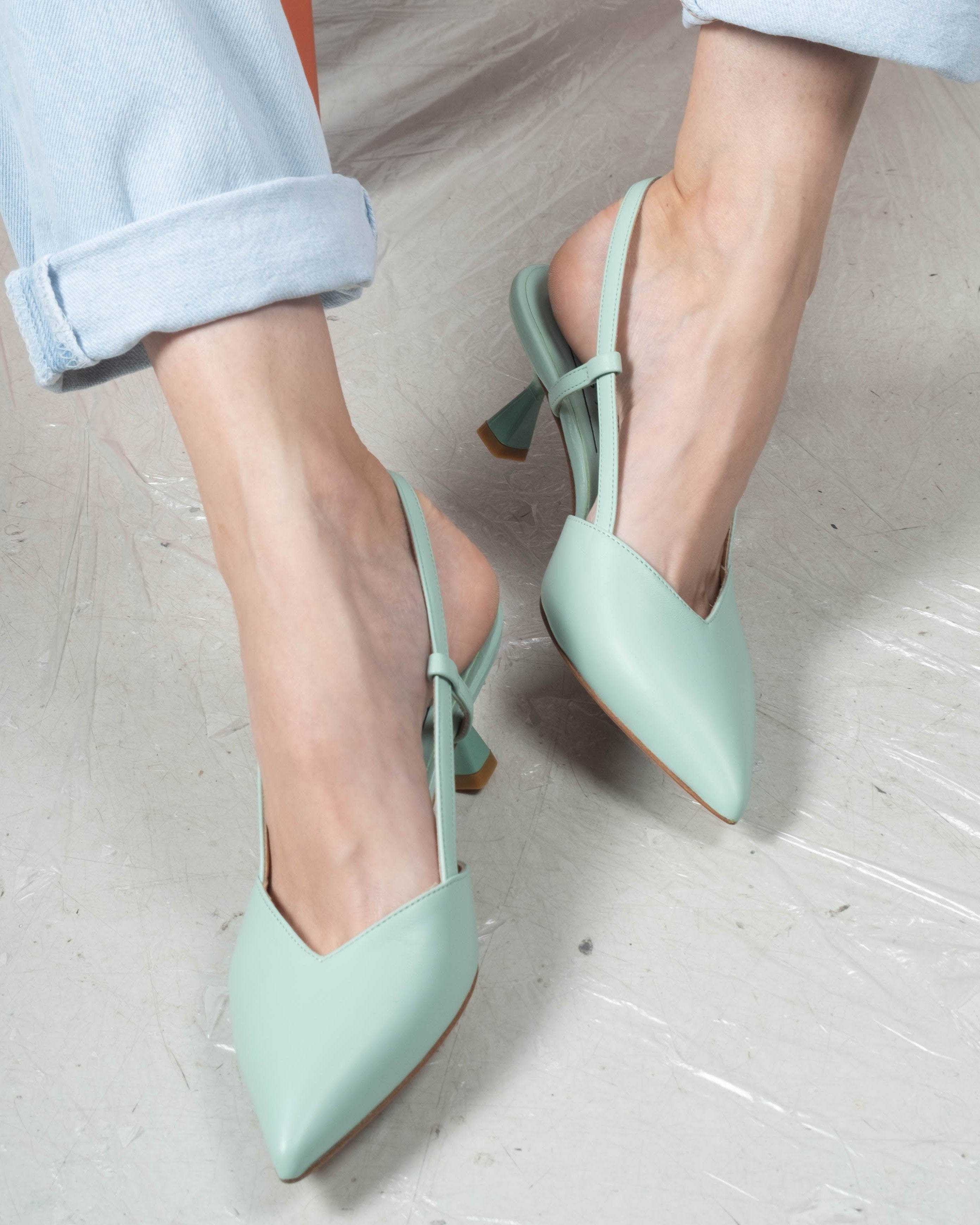 GRATITUDE IS A MUST SR609 Tiffany