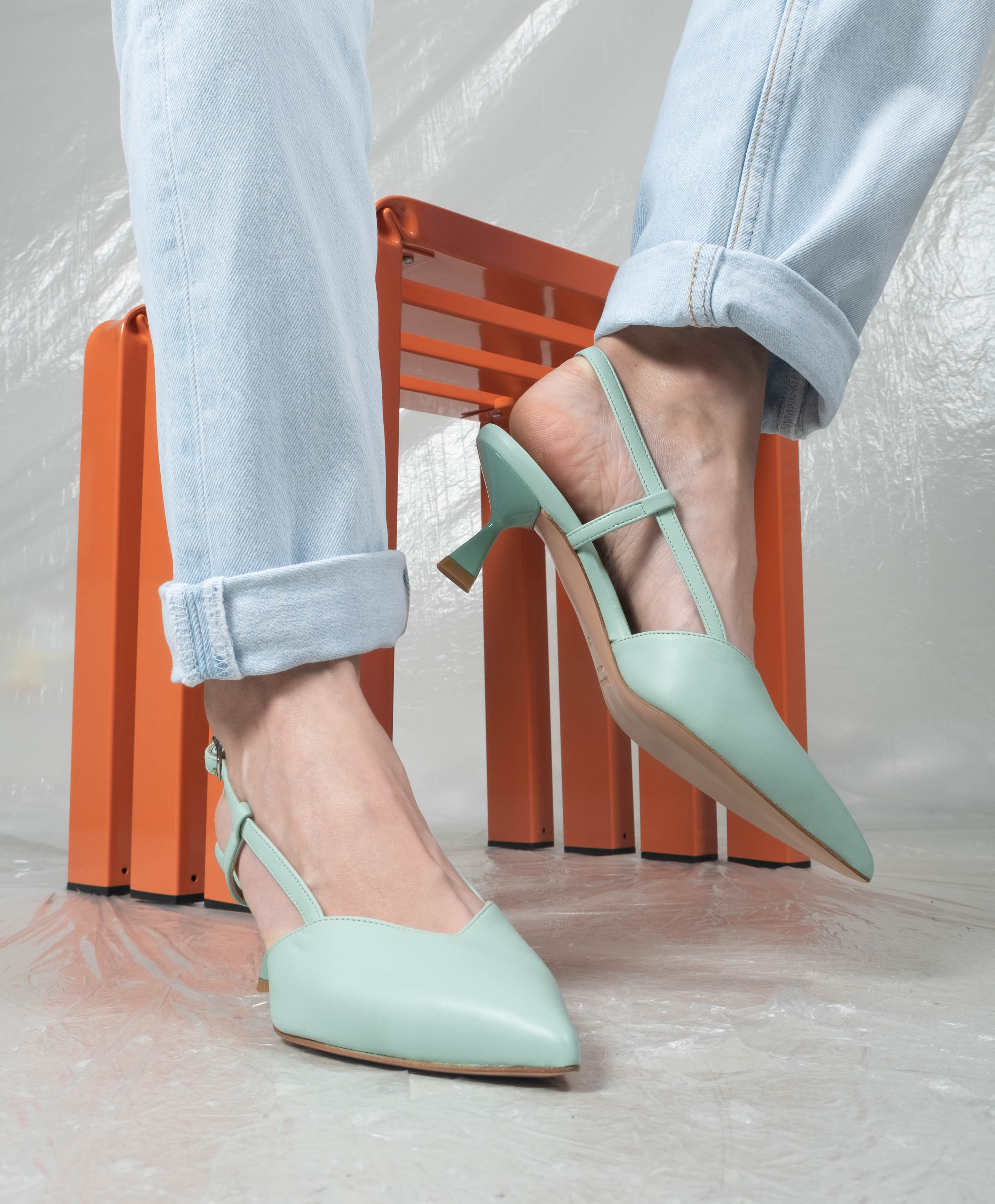 GRATITUDE IS A MUST SR609 Tiffany