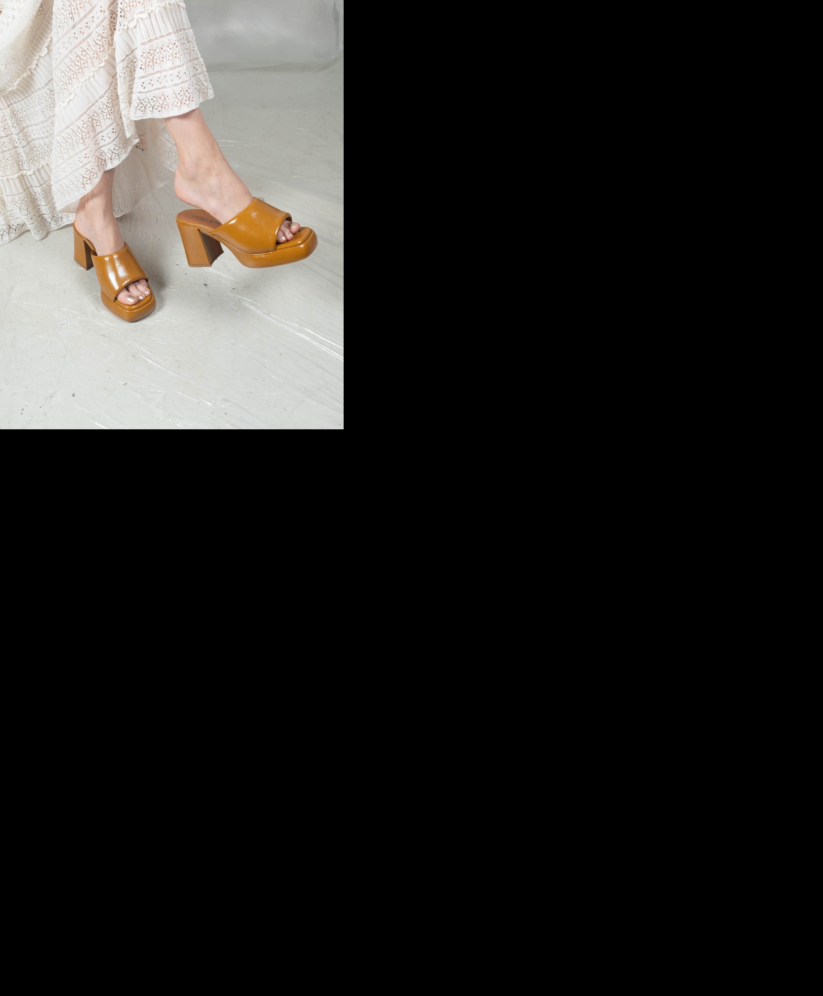 GROOVYBABE 23079 CUOIO