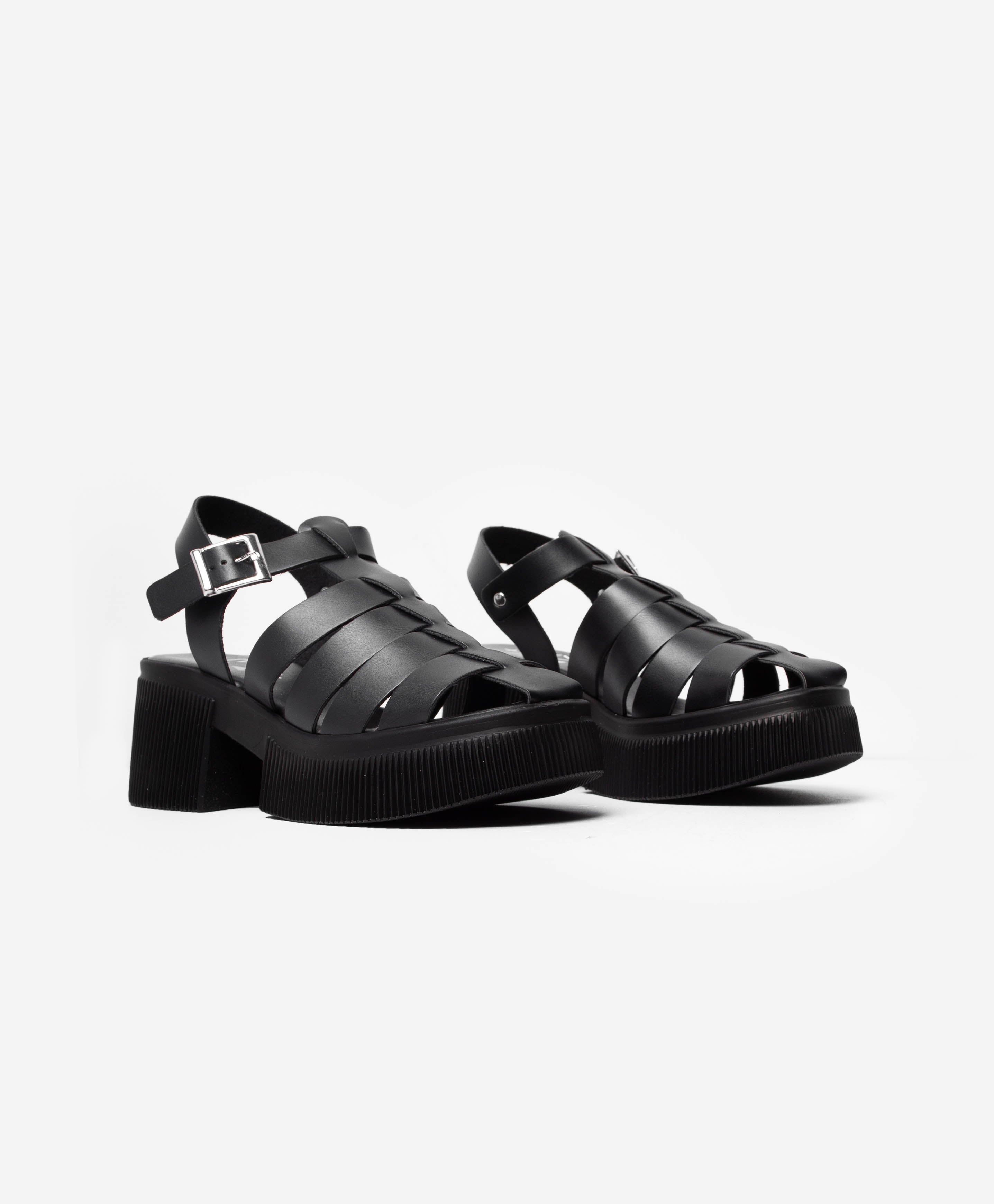 BABES IN TOYLAND NERO
