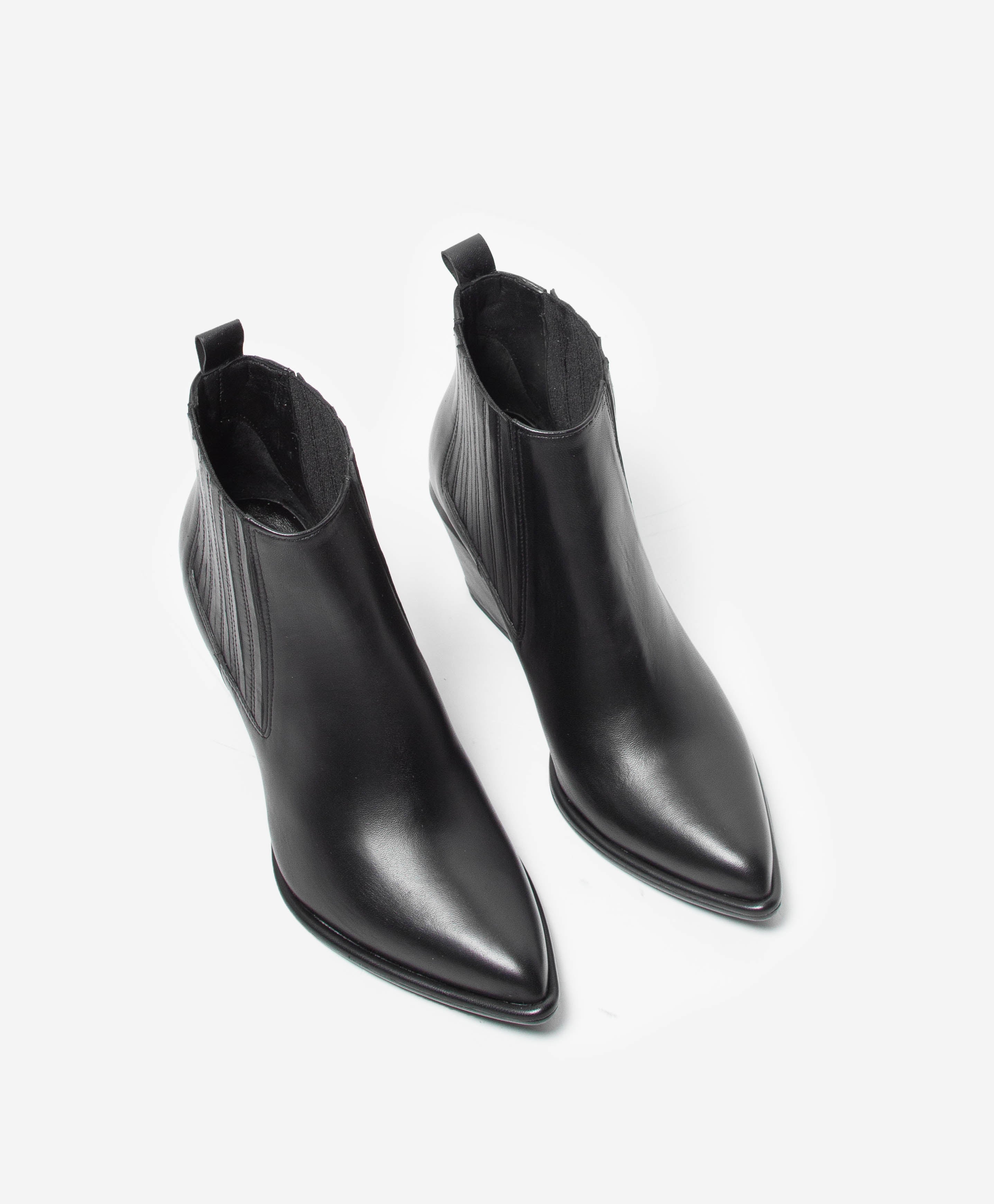 GRATITUDE IS A MUST SR761 NERO OPACO