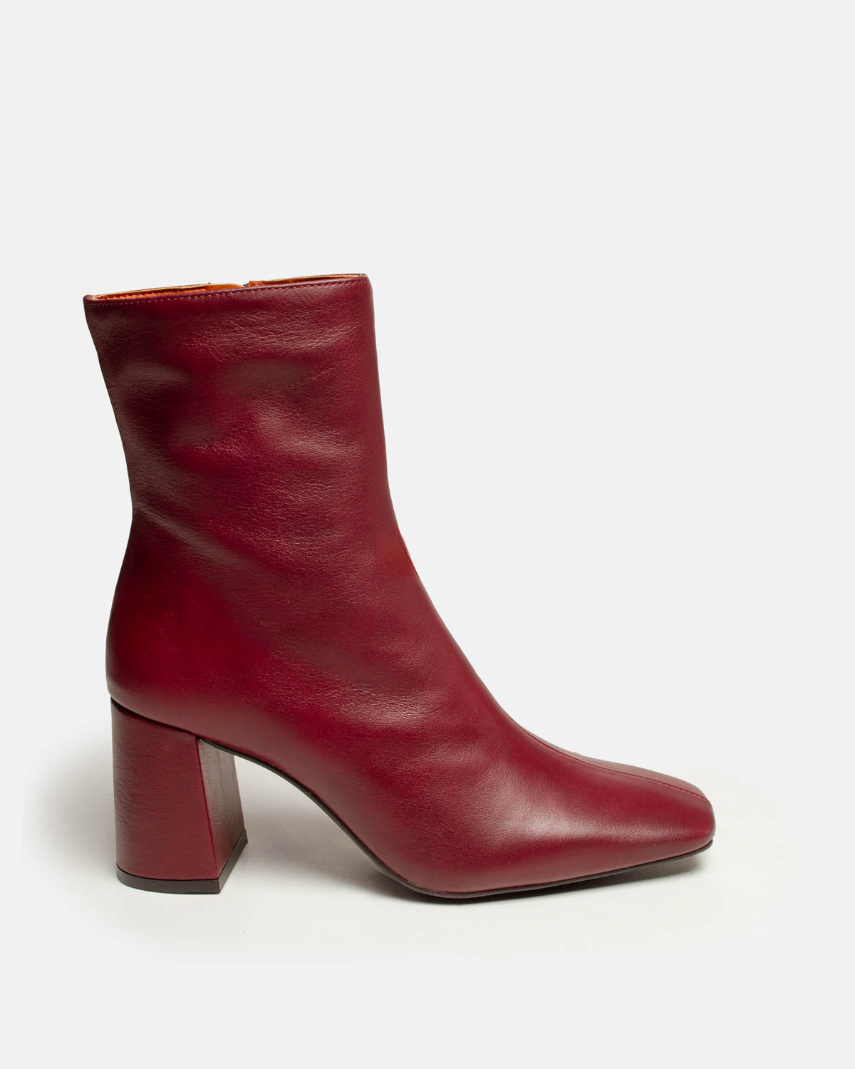 NYRA BORDEAUX