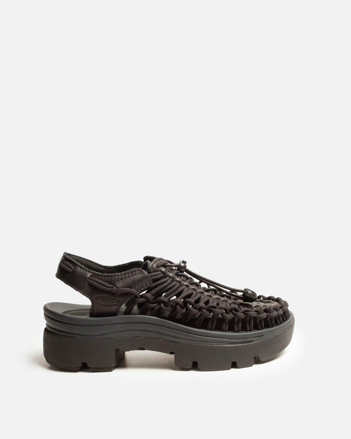 UNEEK PLT BLACK SMOOTH LEA