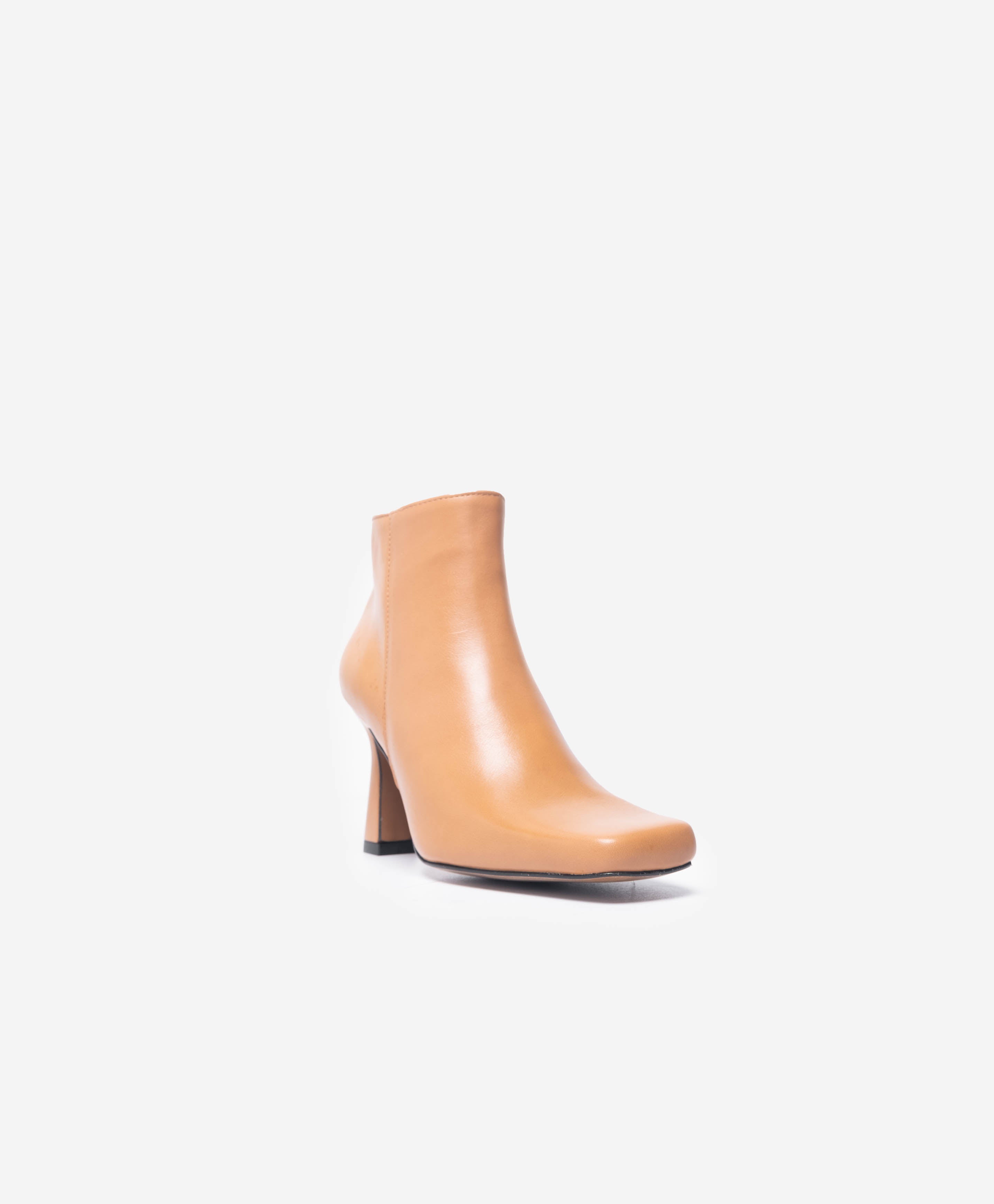 GROOVYBABE 22528 CAMEL
