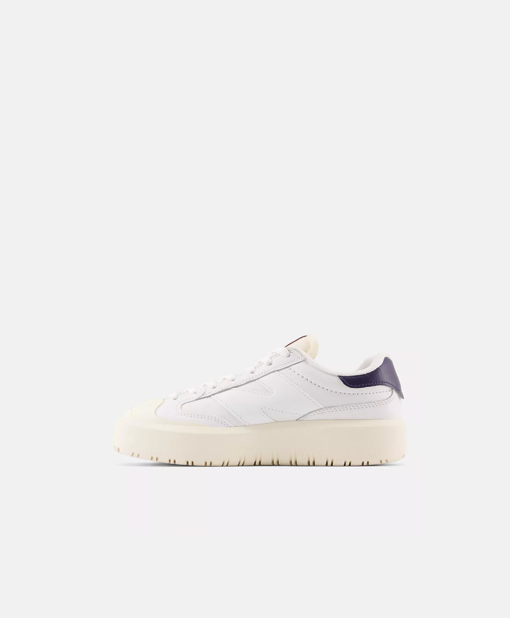 NEW BALANCE CT302LC WHITE AND LILAC CHALK