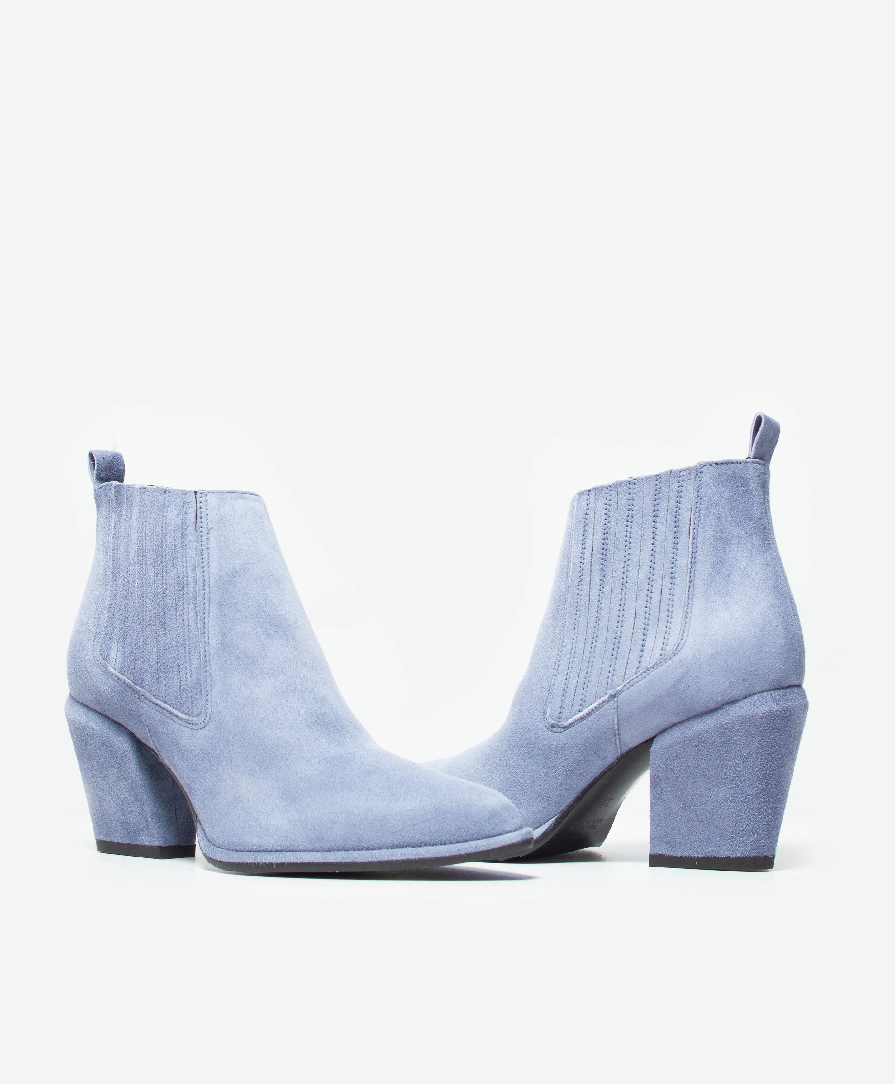 GRATITUDE IS A MUST SR761 CAMOSCIO CELESTE