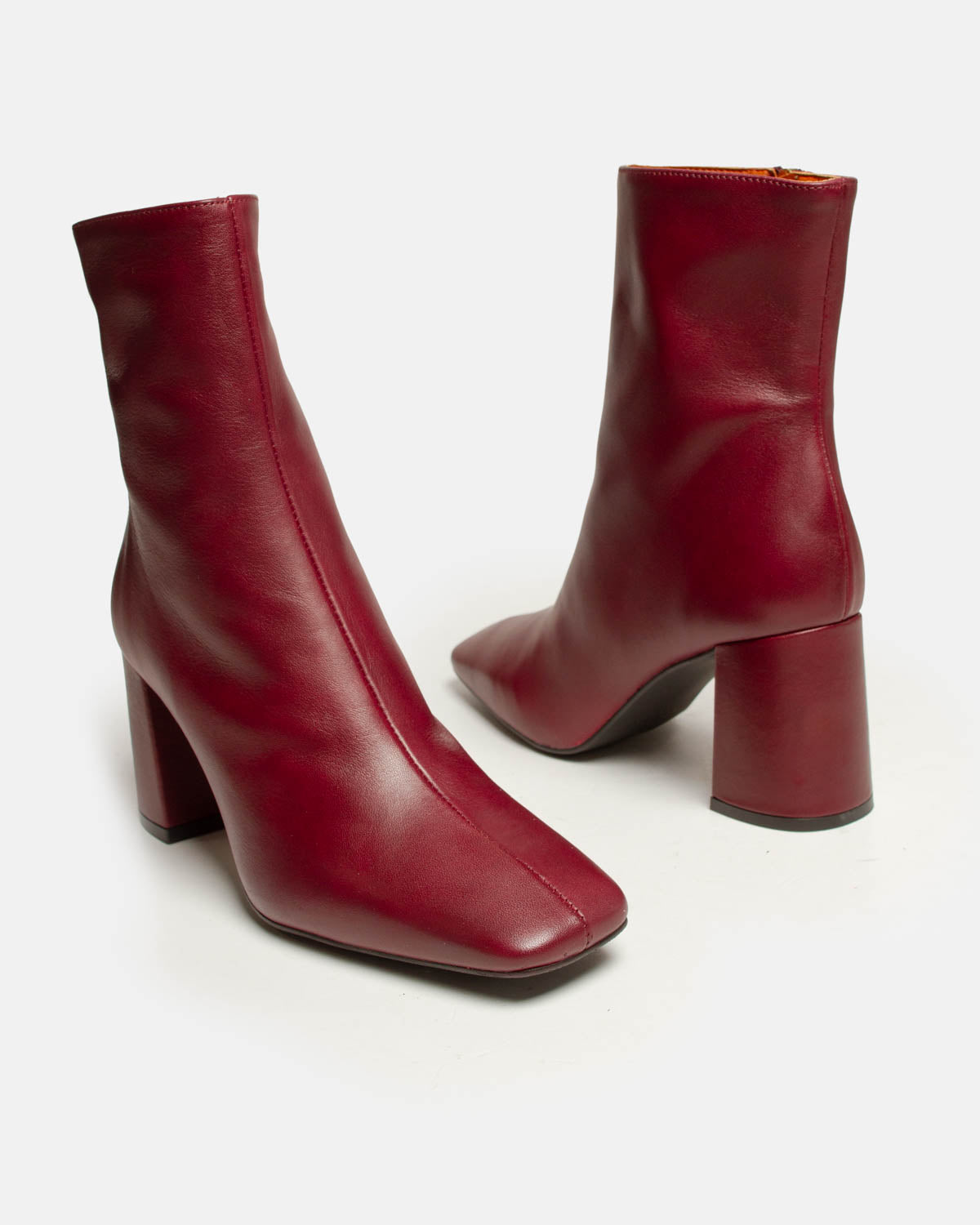 NYRA BORDEAUX