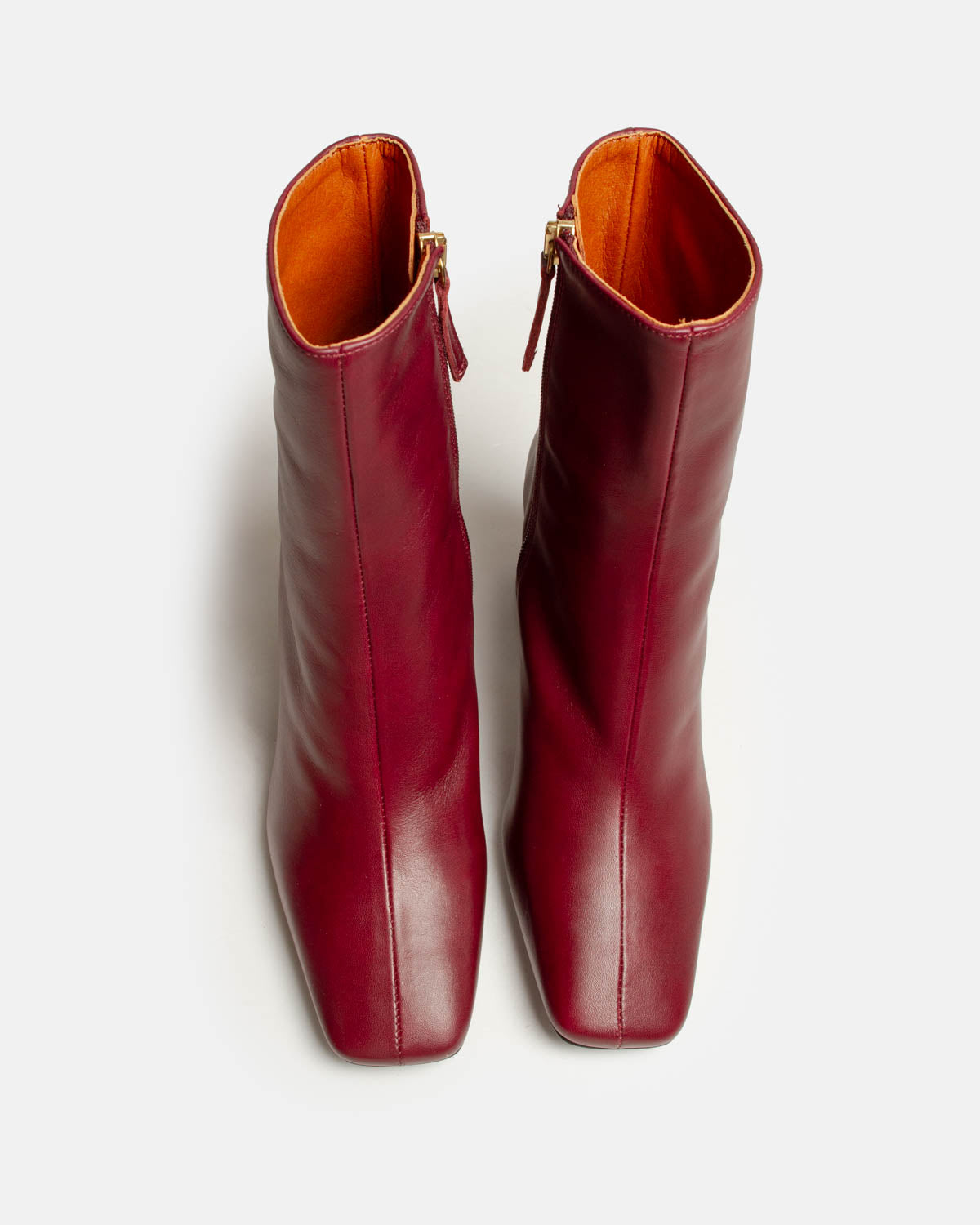NYRA BORDEAUX