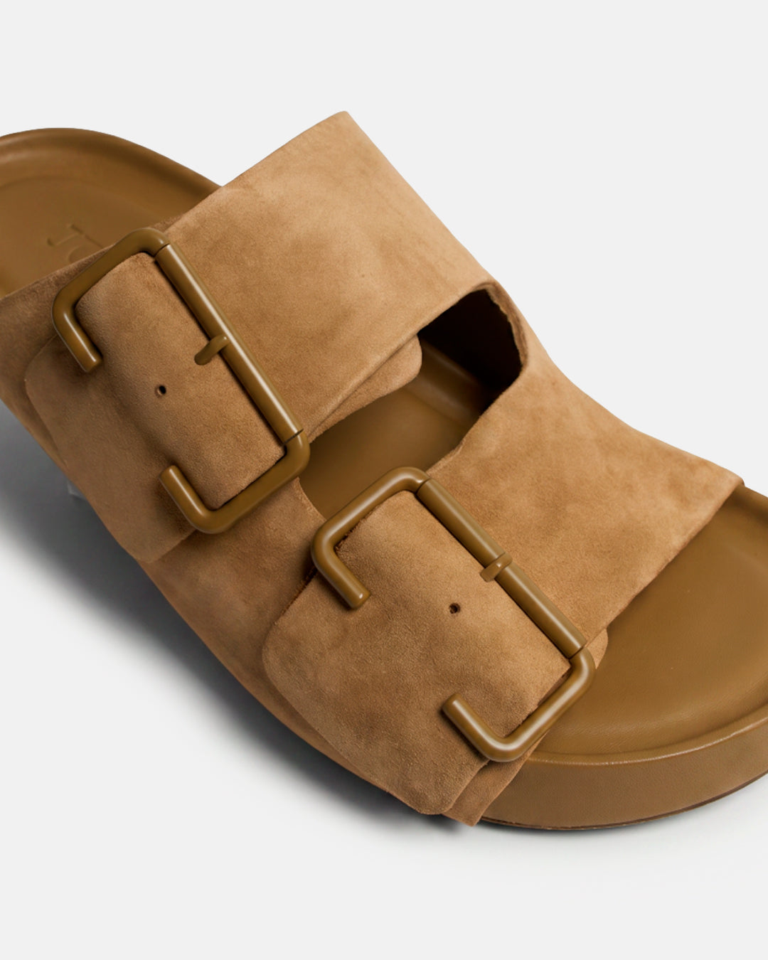 JOSS TAUPE