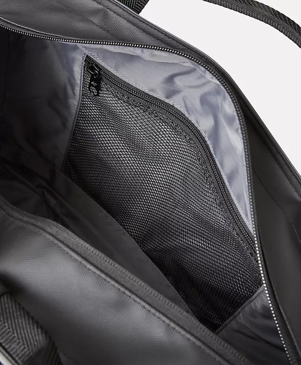 LEGACY DUFFLE  NERO